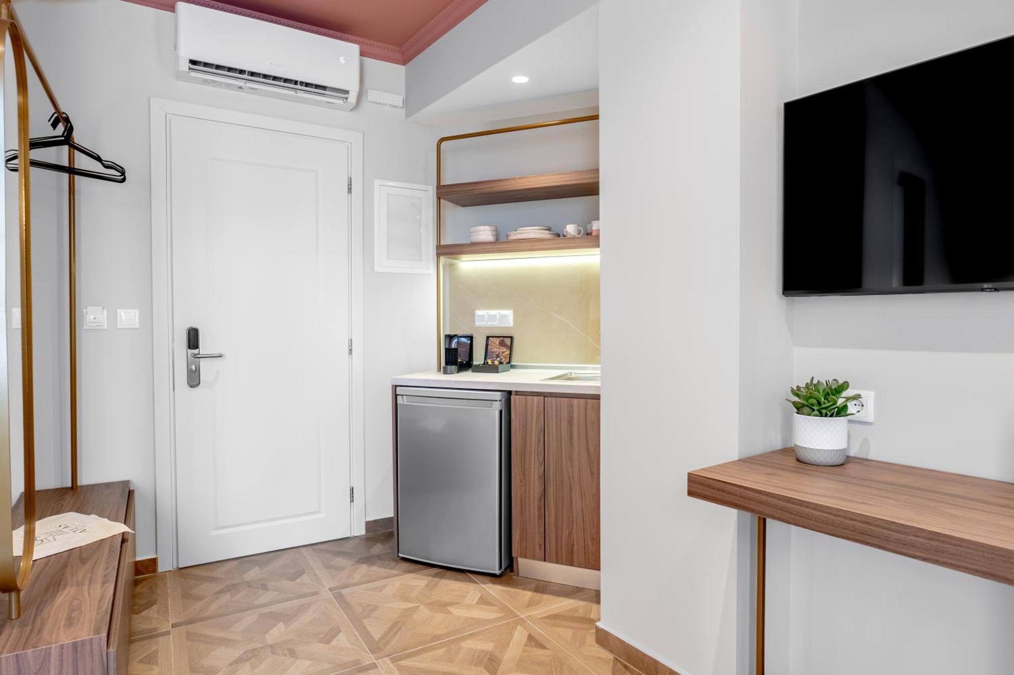 Atlas Boutique Suites Кавала Экстерьер фото