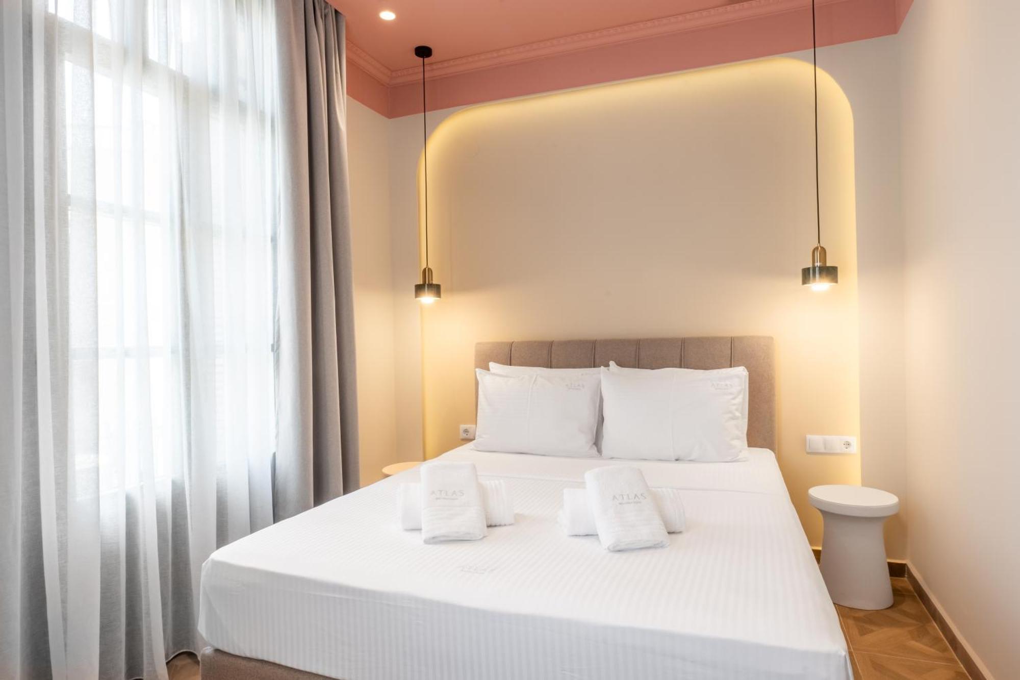 Atlas Boutique Suites Кавала Экстерьер фото